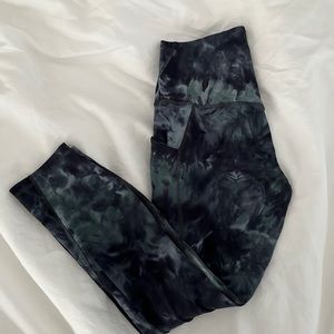 Lululemon align pants with pockets